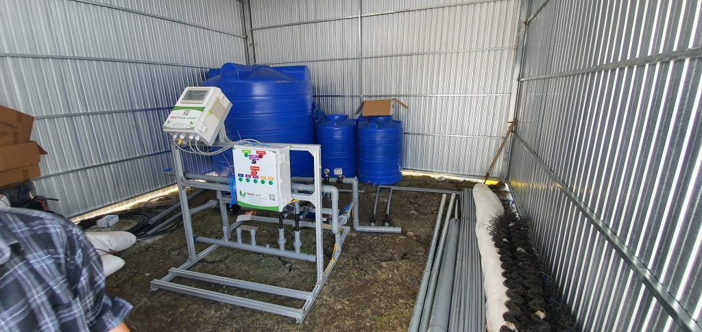 châm phân dinh dưỡng tự động Nextfarm fertikit 4G