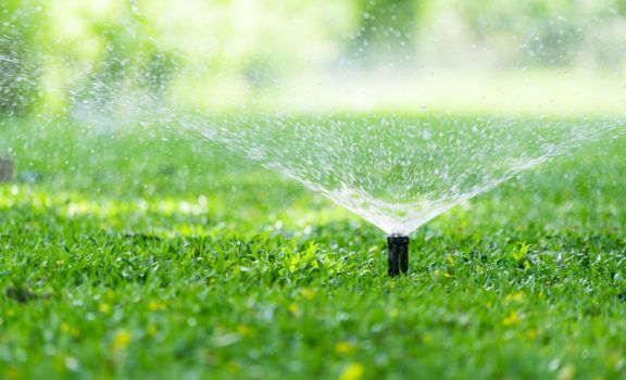 Hệ thống tưới cỏ tự động sân Golf, sân bóng đá công nghệ Mỹ