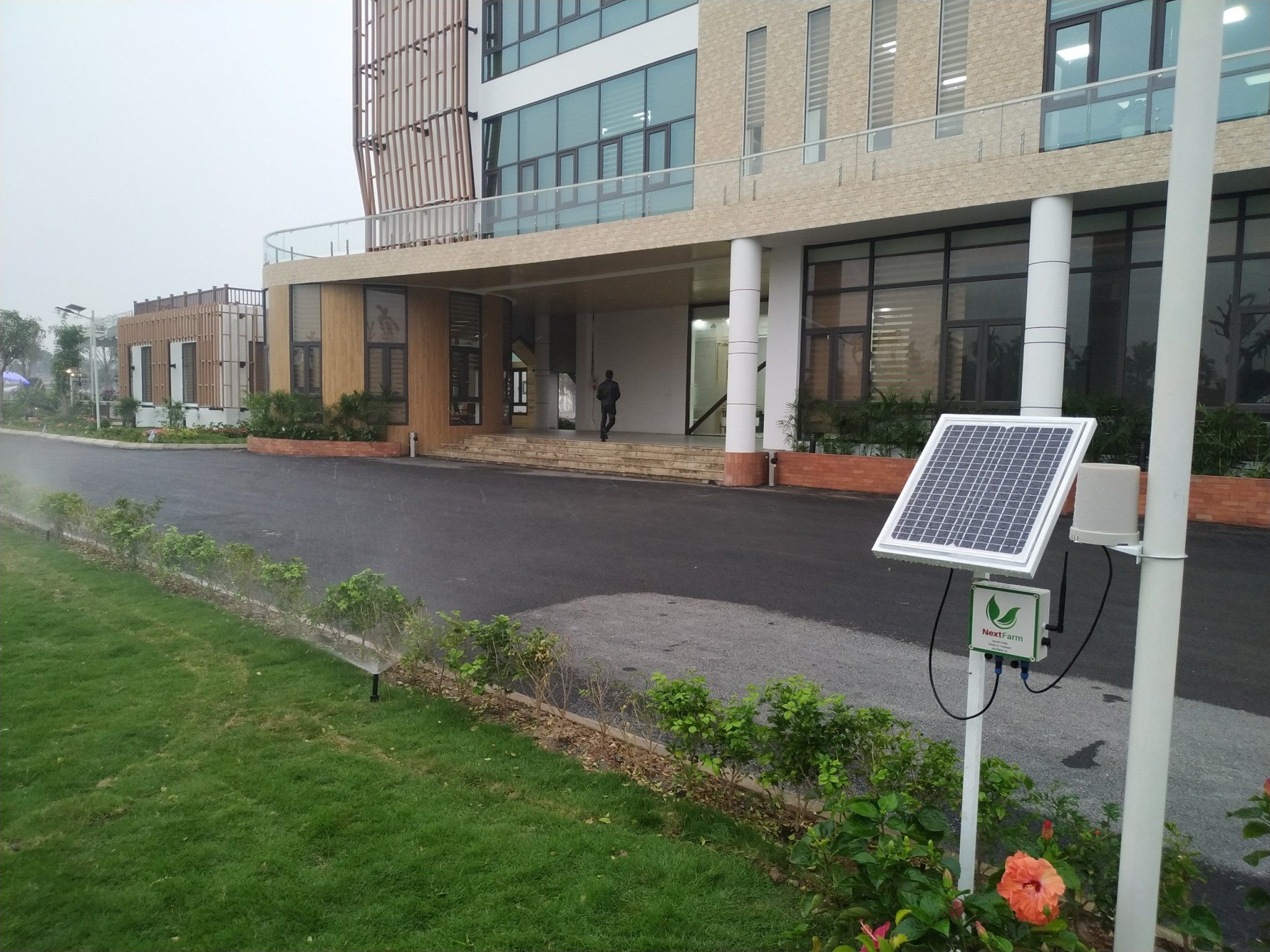 triển khai lắp đặt hệ thống tưới cảnh quan nextfarm